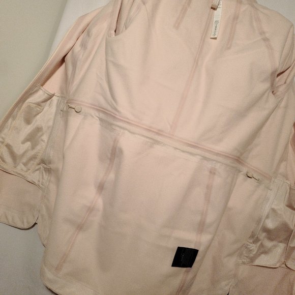 Size 4 Glyde Along Softshell Lululemon - Picture 6 of 13